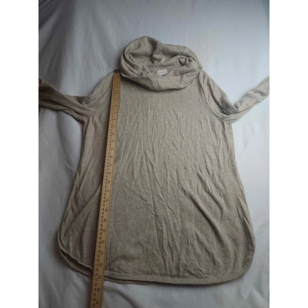 Chicos Oatmeal Beige Cowl Neck Tunic Sweater Long Sleeve Size 1 Heathered Womens